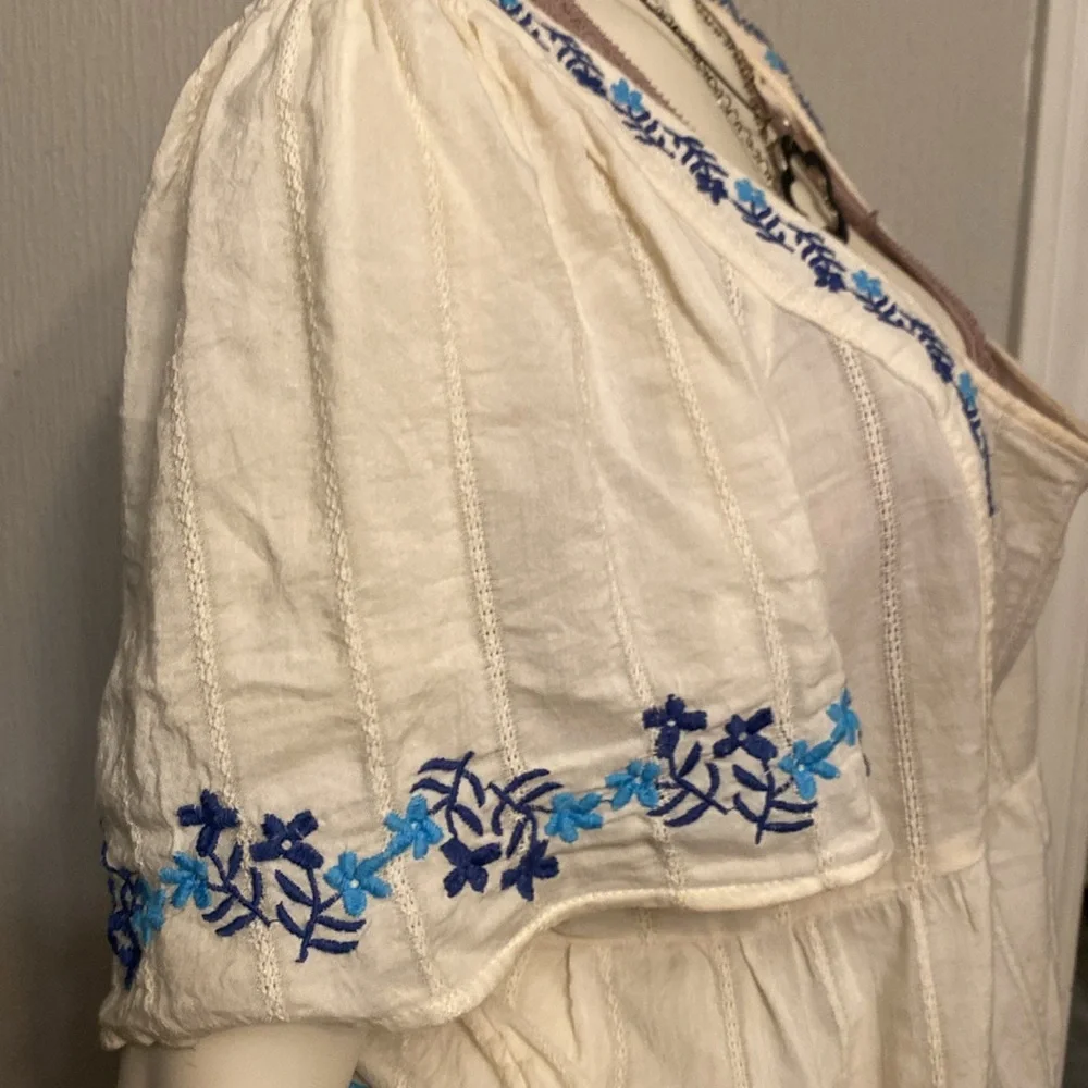 Old Navy Large top - Picture 3 of 8